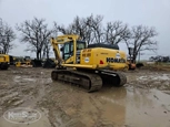 Used Excavator for Sale,Back of used Komatsu Excavator for Sale,Used Excavator in yard for sale